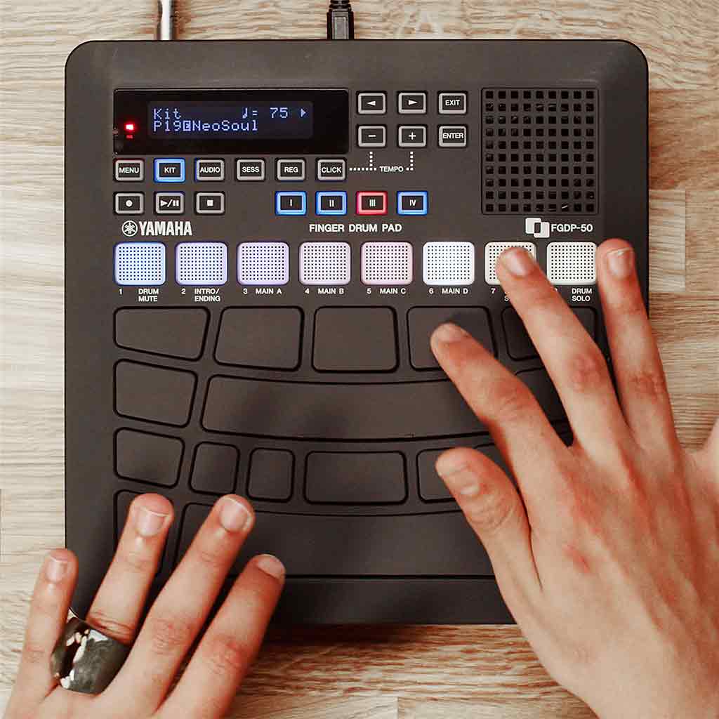 Yamaha FGDP-50 Finger Drum Pad BeatboxYamaha FGDP-50 Finger Drum Pad Beatbox  