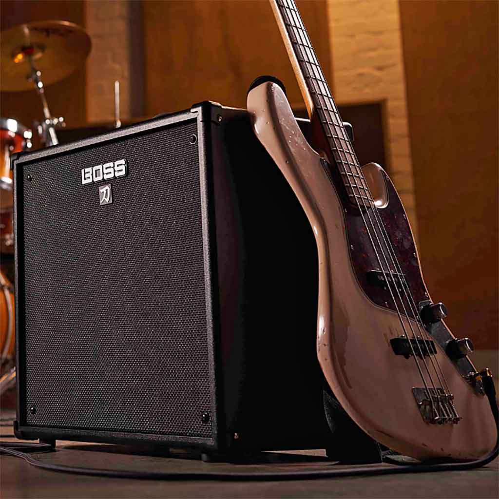 Boss deals bass amp